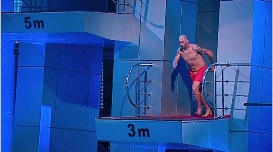 CRBL a vrut să-i impresioneze pe toţi la ''Splash! Vedete la apă!''/ VIDEO