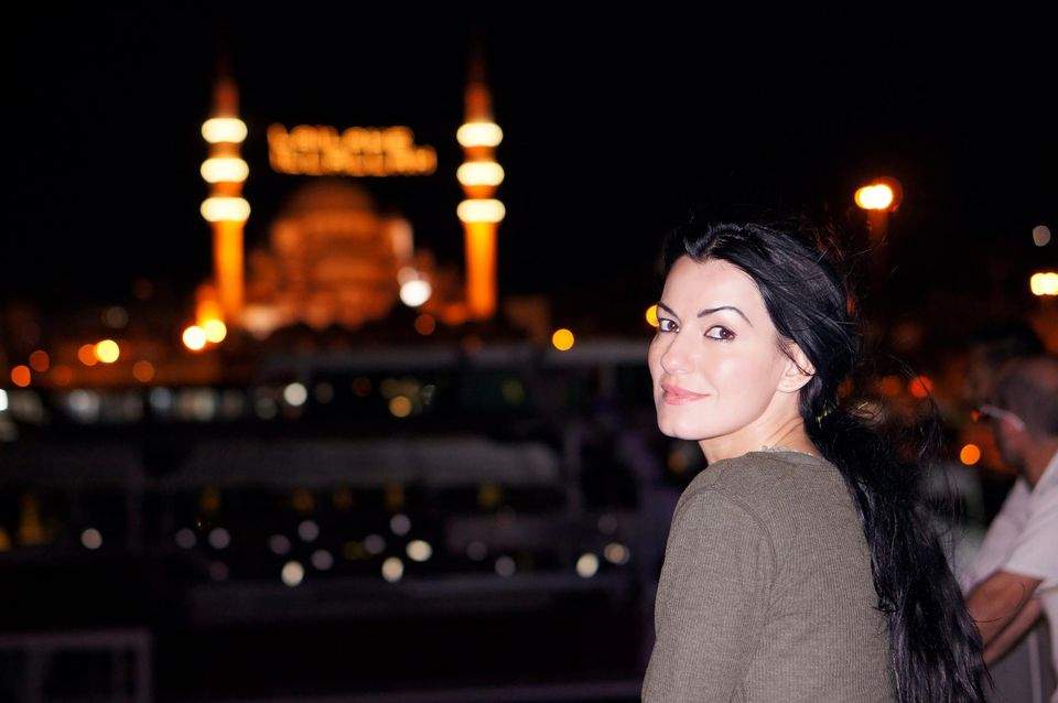Silvia De La Vegas: "M-a ameţit mirosul de peşte". Vezi ce a păţit artista!