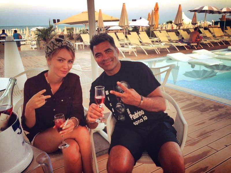 Marcel Toader profită din plin de vară. Vezi aici cum se distrează