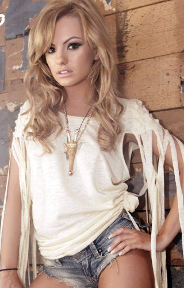 Стэн лого. Стэн котлы логотип. Стан одежда. Стань лого. Alexandra stan 2022.