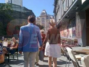 Andreea Marin, tandră cu iubitul ei turc pe Calea Victoriei! / GALERIE FOTO