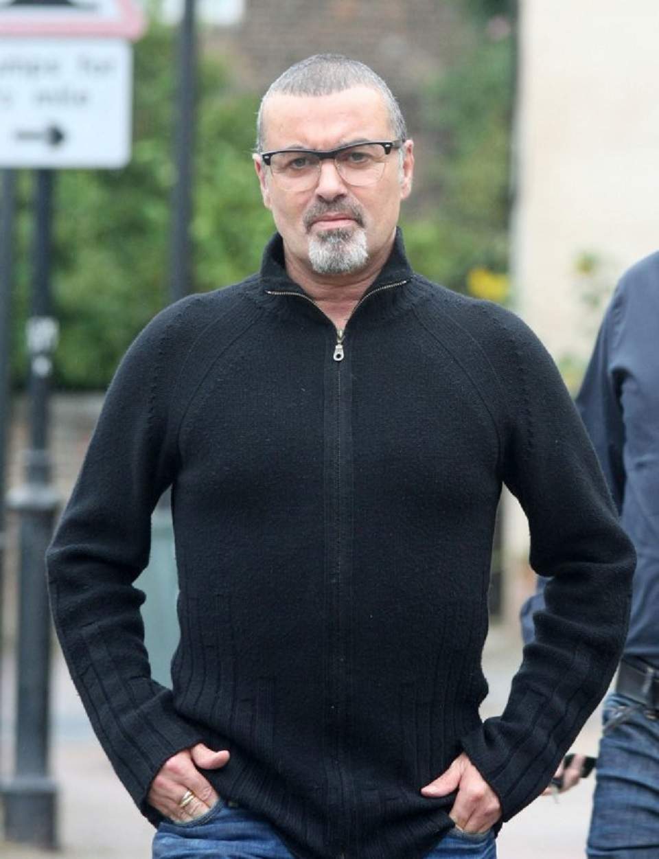 WOW! Uite ce transformare incredibilă a suferit George Michael