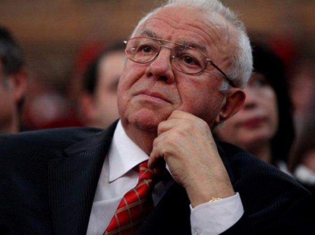 Alexandru Arşinel rămâne în spital. "Trebuie să-mi scoată stent-ul şi firele!"