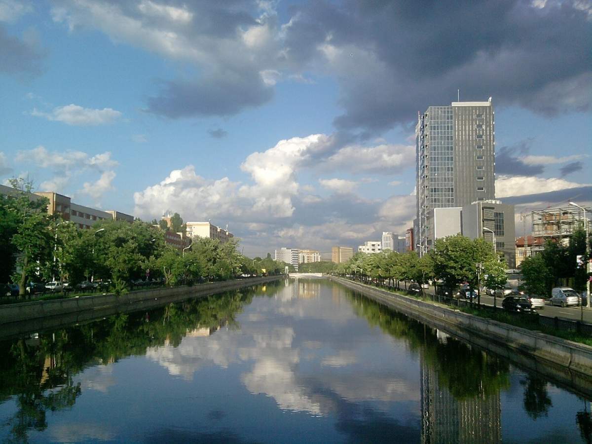 Bucureştenii se vor putea plimba cu barca pe Dâmboviţa!