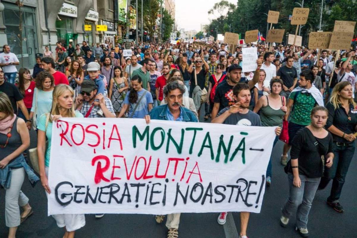 "Nu faceţi ketchup din Roşia Montană!": 4 zile de proteste la Universitate! Manifestaţiile continuă! / Galerie FOTO