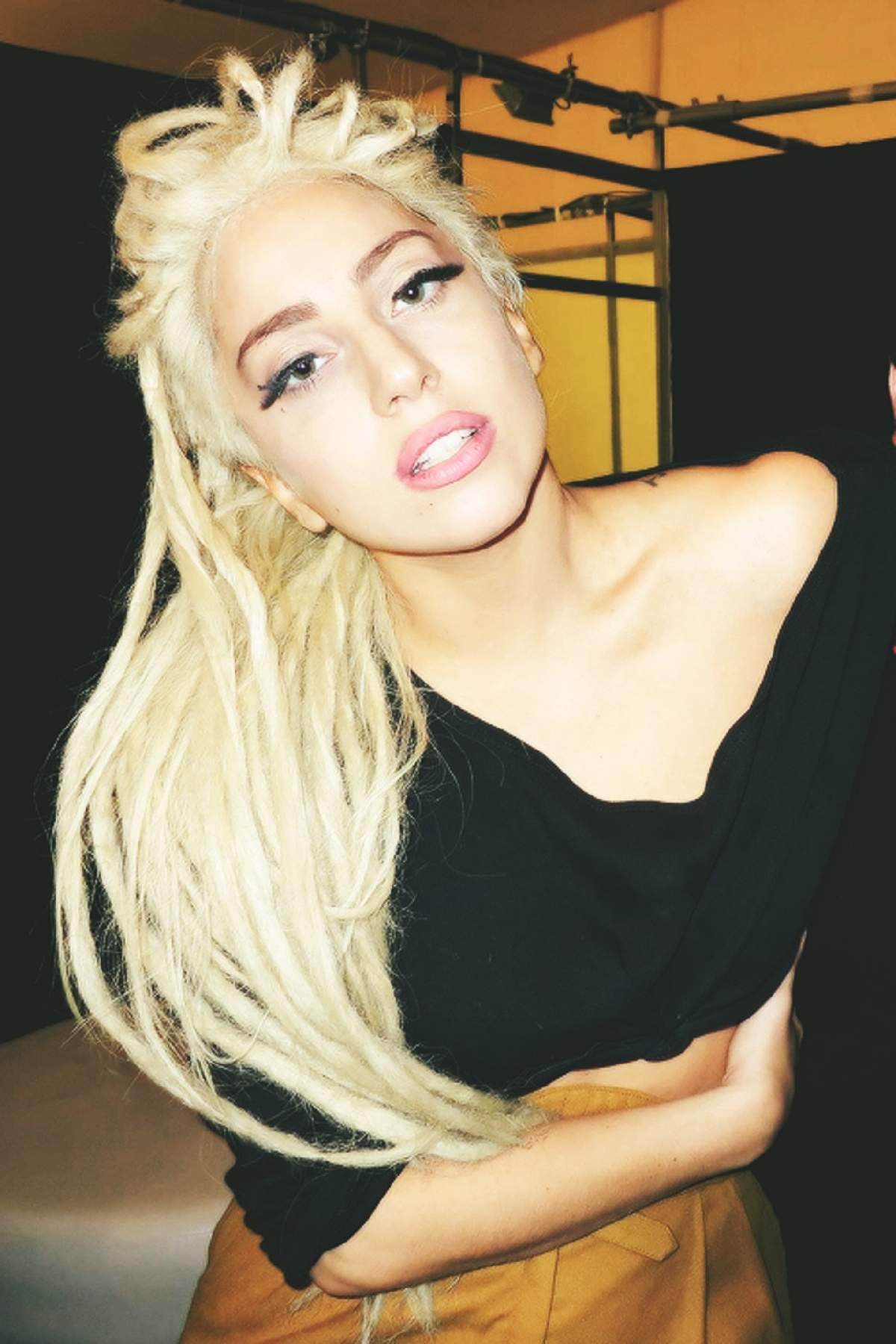 Lady Gaga şochează din nou!