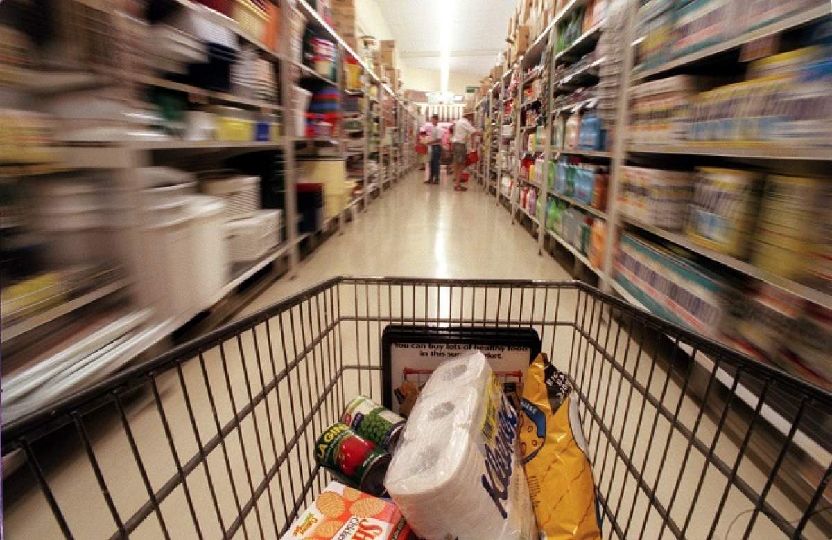 VIDEO Cumpărăm otravă din supermarket fără să realizăm! Uite ce produs pare sănătos, însă ne poate îmbolnăvi!