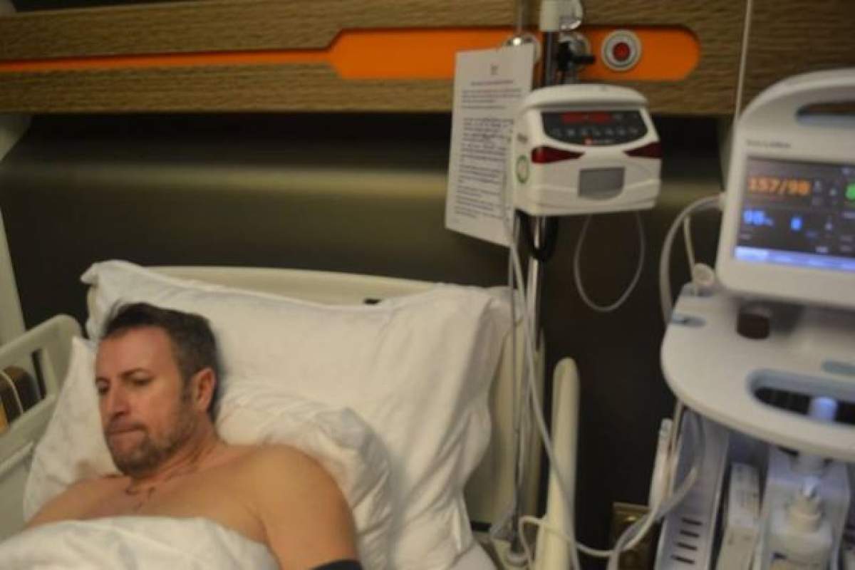 FOTO Cum a fost şi cum a ajuns! Imagini tulburătoare cu Cătălin Botezatu, palid şi fără vlagă, pe patul de spital