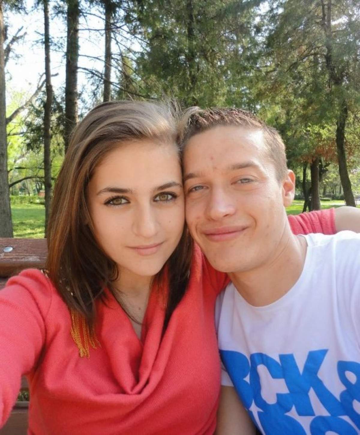 O MINORĂ din Târgovişte a fost MĂCELĂRITĂ de fostul iubit! Totul s-a întâmplat în urma unui mesaj de pe Facebook