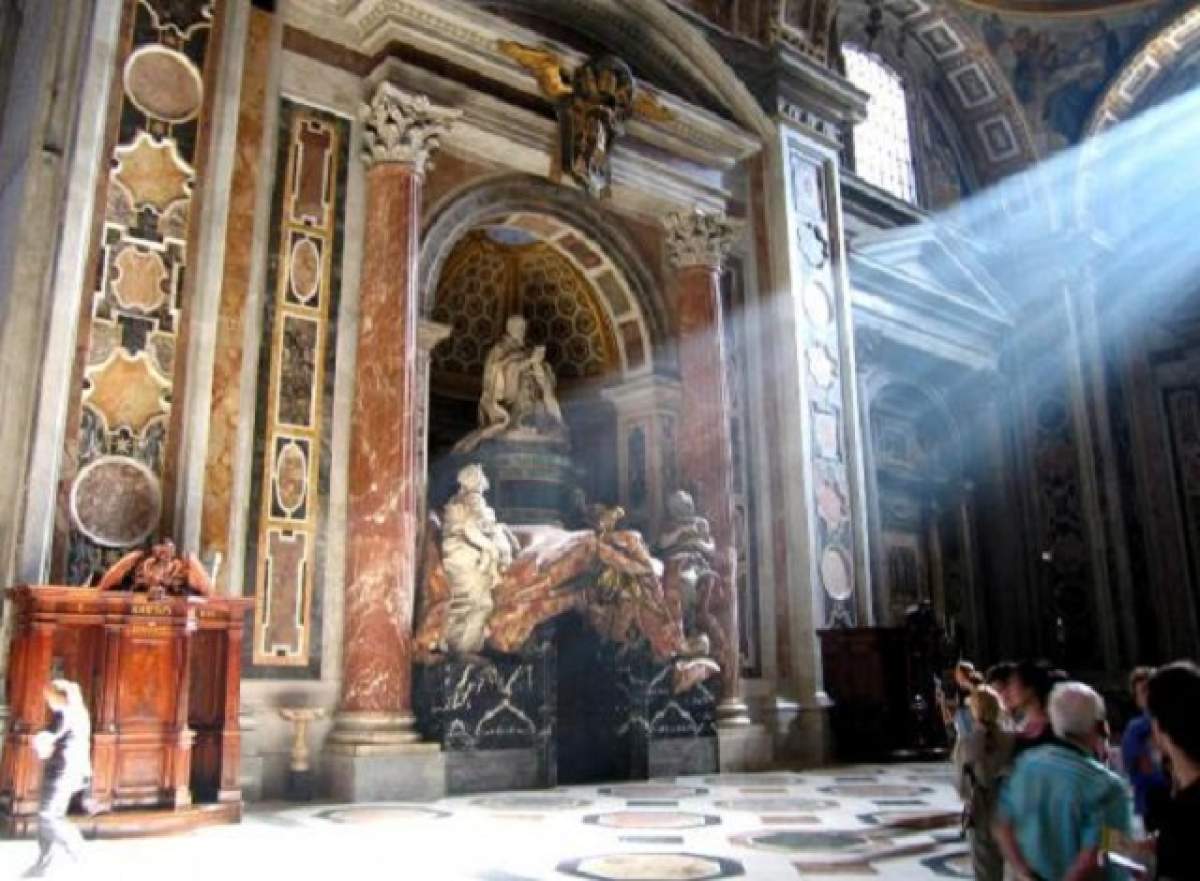 Vaticanul, zdruncinat din temelii! Se împlineşte profeţia lui Arsenie Boca? Biserica Catolică va accepta homosexualii?