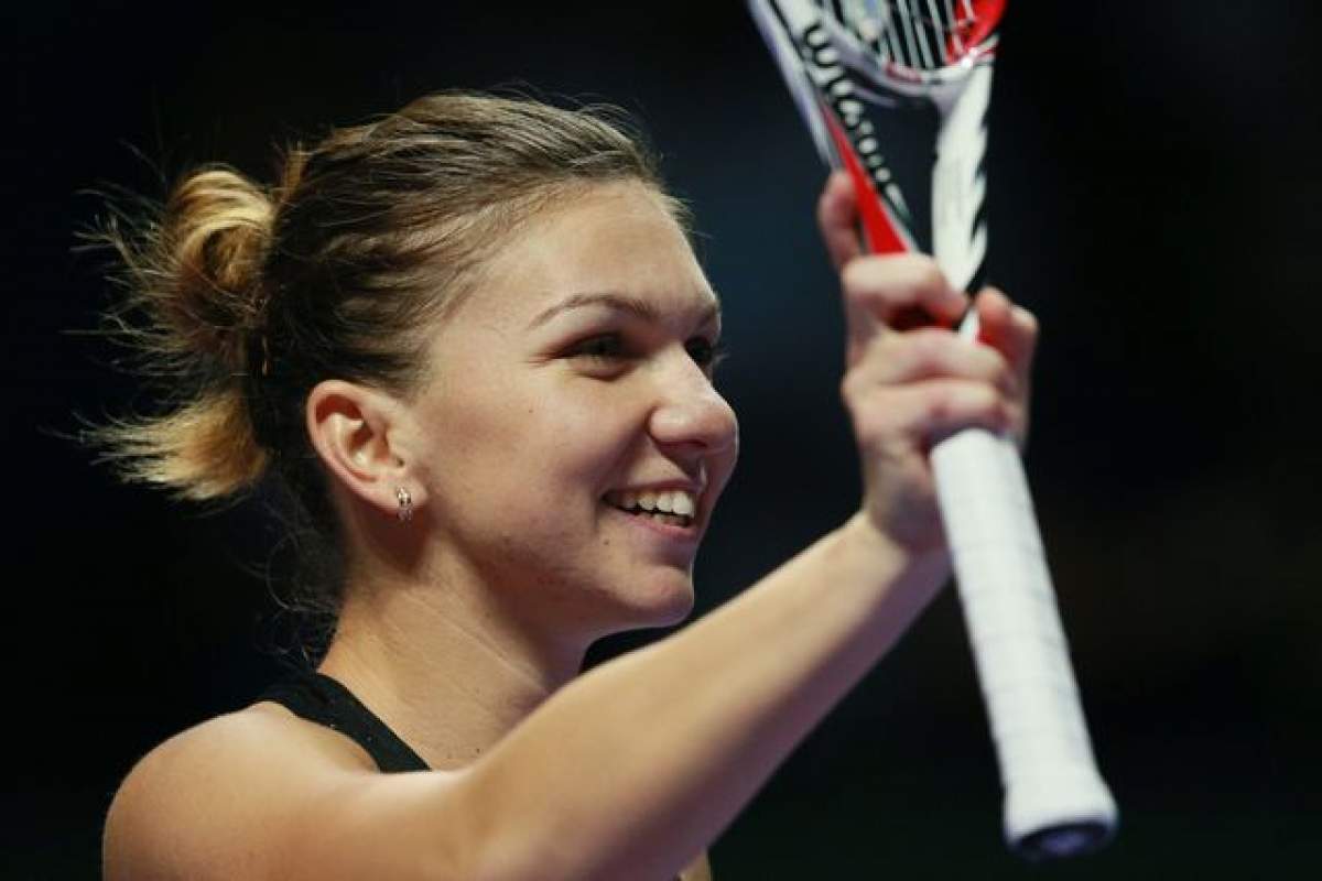 Performanţă incredibilă! Simona Halep a învins-o pe Serena Williams, scor 6-0, 6-2