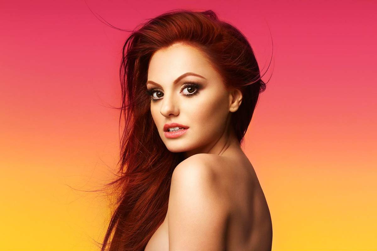 Încă o schimbare de look pentru Alexandra Stan! Nici n-o mai recunoşti aşa