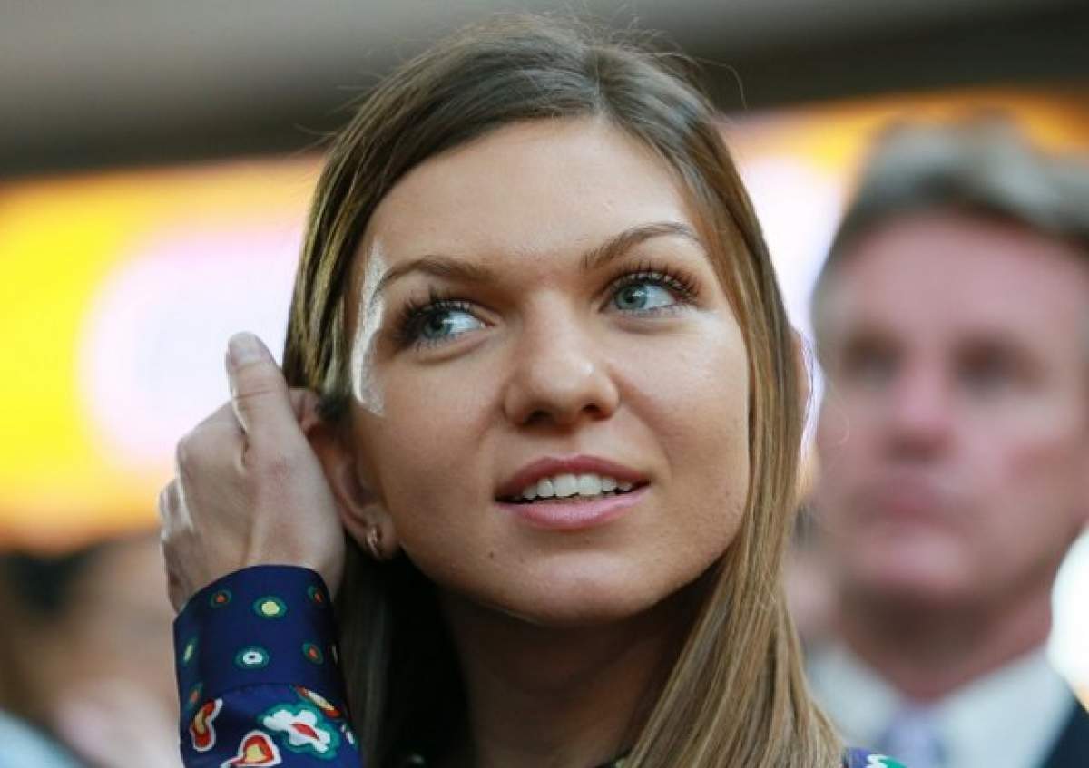 VIDEO / Simona Halep, în culmea fericirii! Ce cadou DE LUX a primit după finala de la Singapore