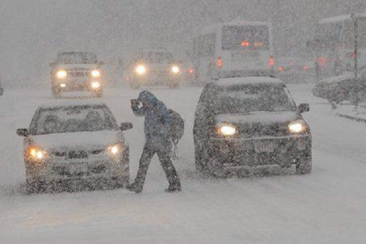 ATENŢIE, vine zăpada! Meteorologii au emis avertizare de ninsoare abundentă