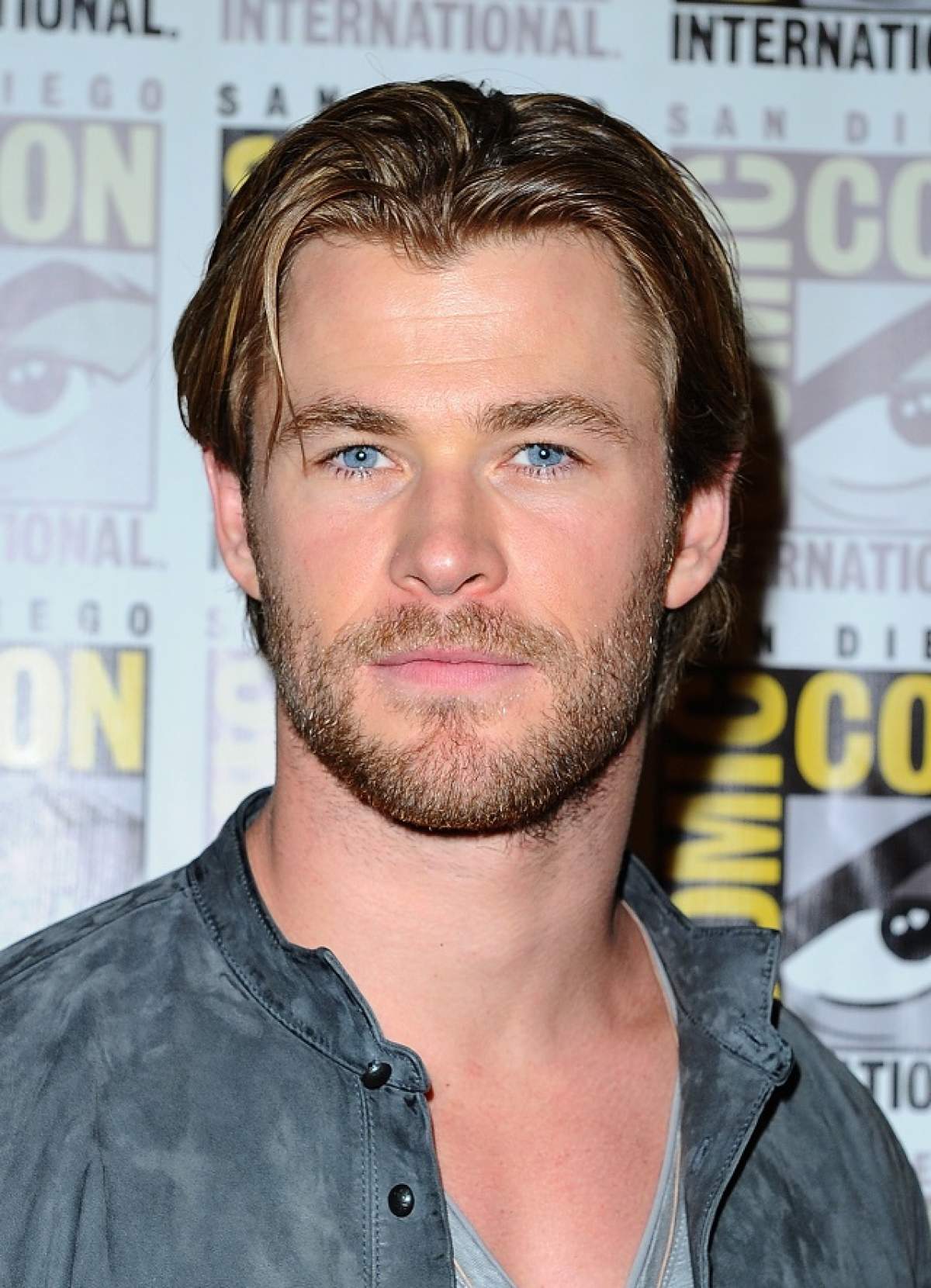 Actorul Chris Hemsworth a fost desemnat cel mai sexy bărbat în viaţă de către revista People
