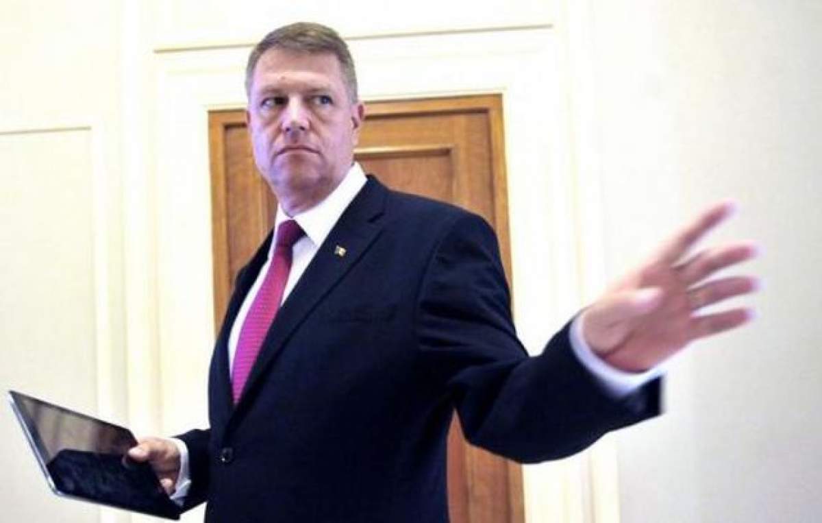 Accident în lanţ în faţa casei lui Klaus Iohannis! Un preot a lovit trei maşini