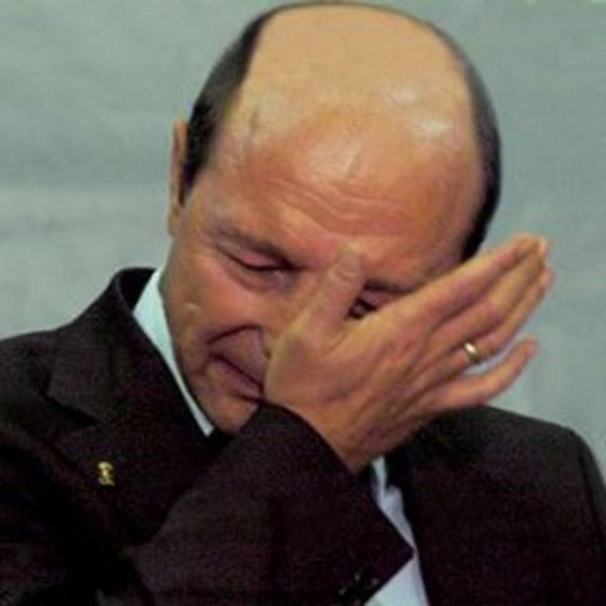 Traian Băsescu, atacat dur: "A intervenit cu telefoane ca să-i dea drumul lui Mircea"