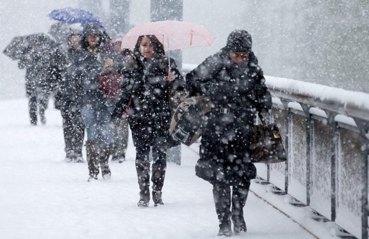 Urmează DOUĂ ZILE de coşmar pentru aproape toată ţara! Ce au anunţat meteorologii