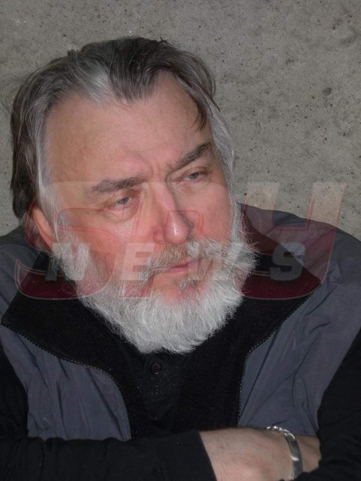 Ce s-a întâmplat la mormântul lui Adrian Păunescu, astăzi, la patru ani de la moartea poetului!