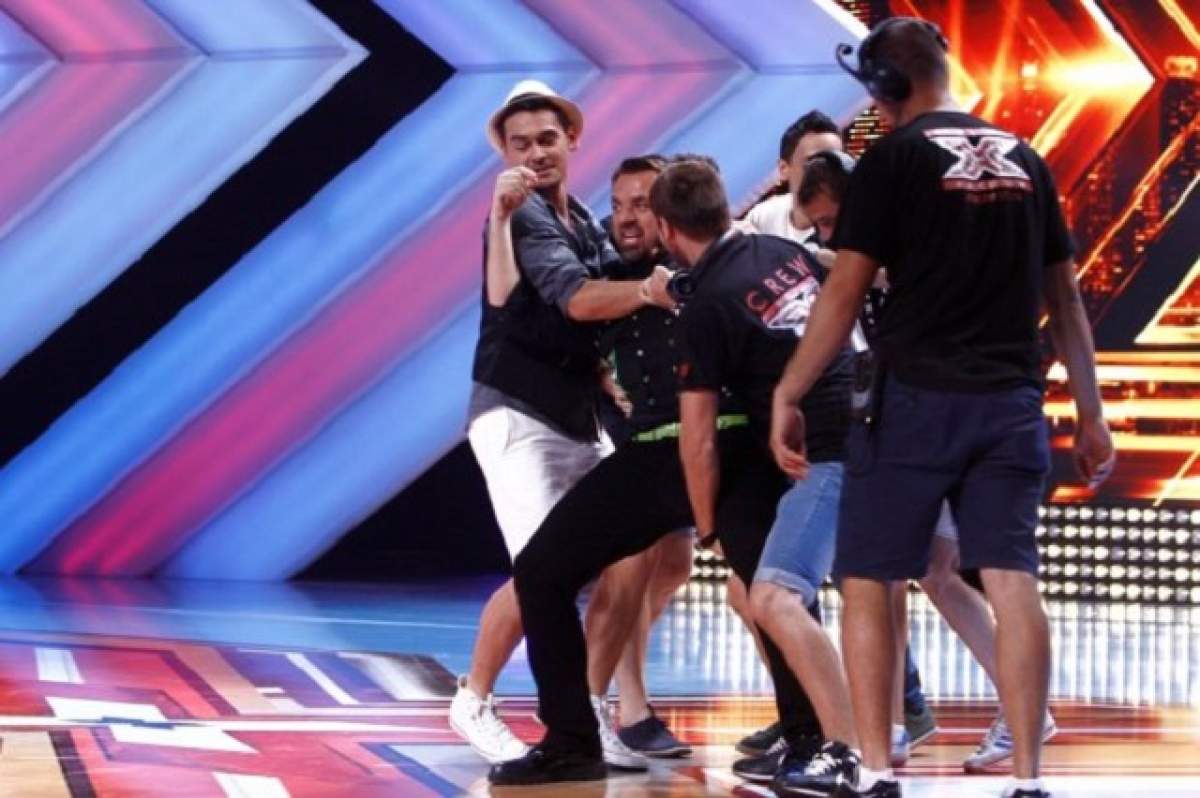 Horia Brenciu, SCOS de pe scena "X Factor", pe braţe!