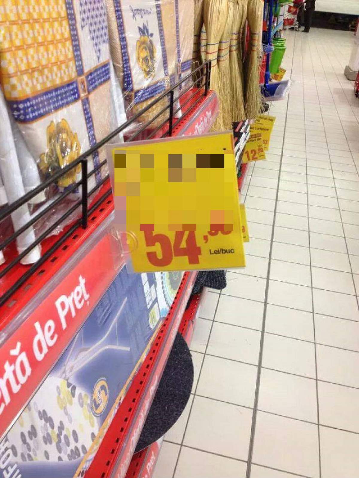 Anunţul dintr-un supermarket care i-a făcut pe clienţi să râdă cu lacrimi! S-a întâmplat chiar în Bucureşti