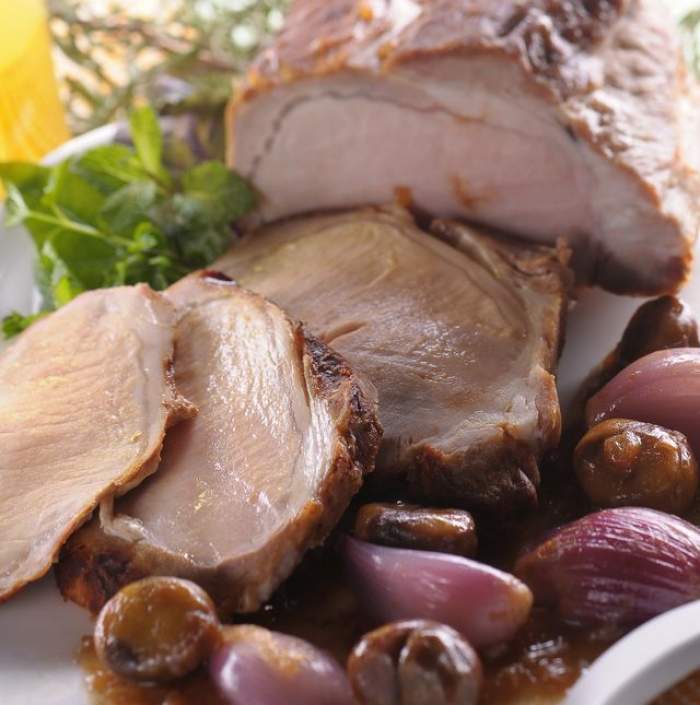 Carnea de porc, de la tradiţie şi nutriţie! Ce se întâmplă în corpul nostru când mâncăm pomana porcului