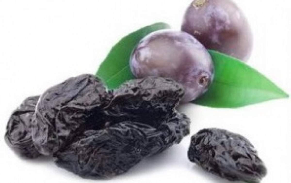 Scapă de 4 kg în 7 zile! Dieta cu prune uscate te ajută să topeşti kg ca prin minune