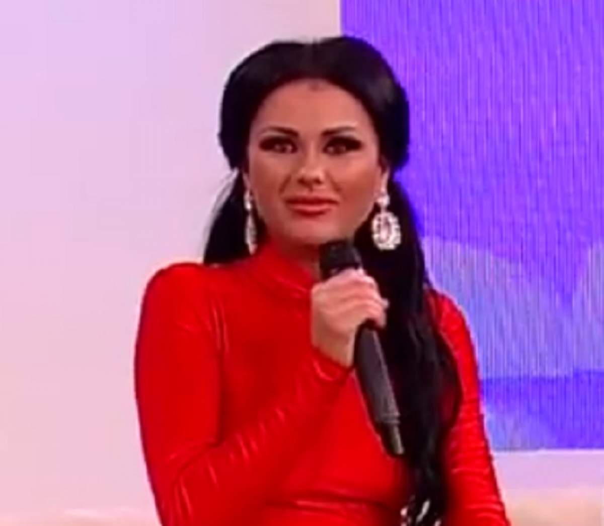 VIDEO / Daniela Crudu, detalii picante din viaţa ei intimă: "Am mai mulţi bărbaţi!"