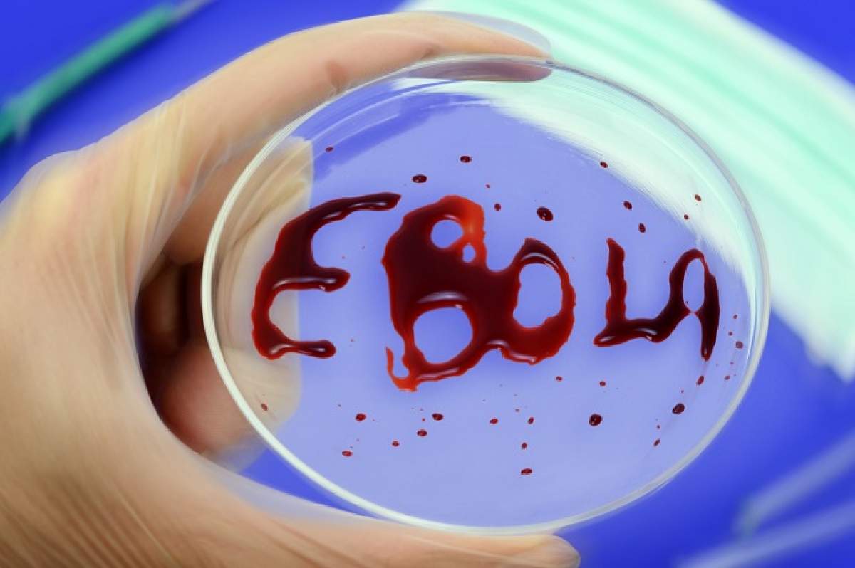 Ebola, BILANŢ ÎNSPĂIMÂNTĂTOR! Câte mii de oameni şi-au pierdut viaţa din cauza epidemiei