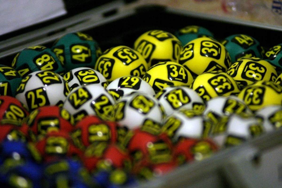 Ai pus bilet la LOTO? Care au fost numerele câştigătoare