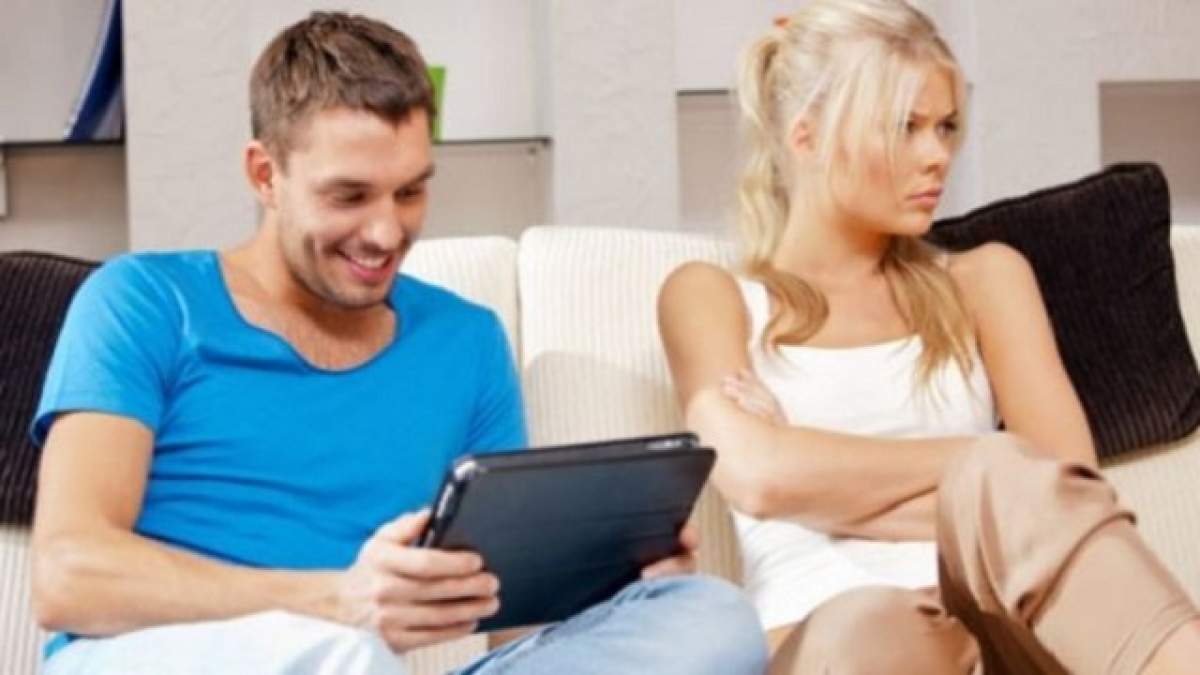 ÎNTREBAREA ZILEI - MARŢI / Cum afectează PORNOGRAFIA relaţia cu partenera