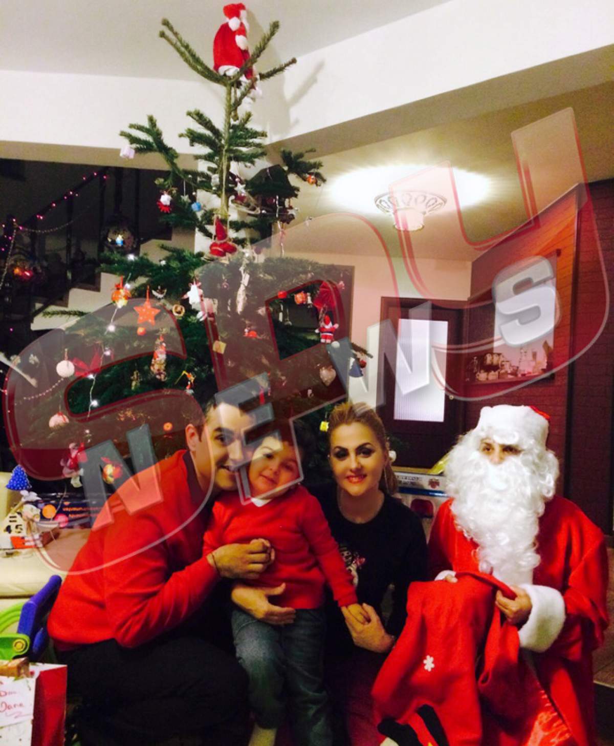 Băieţelul lui Cristi Brancu l-a prins pe Moş Crăciun în acţiune! Avem dovada!