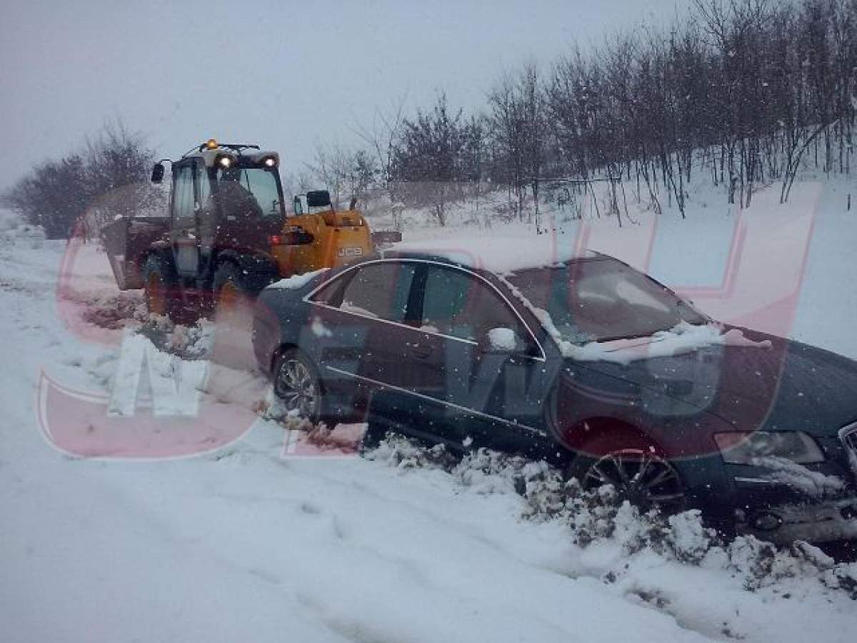 VIDEO / Sechestrat în IADUL ALB! O vedetă de la noi nu a mai putut să iasă din casă