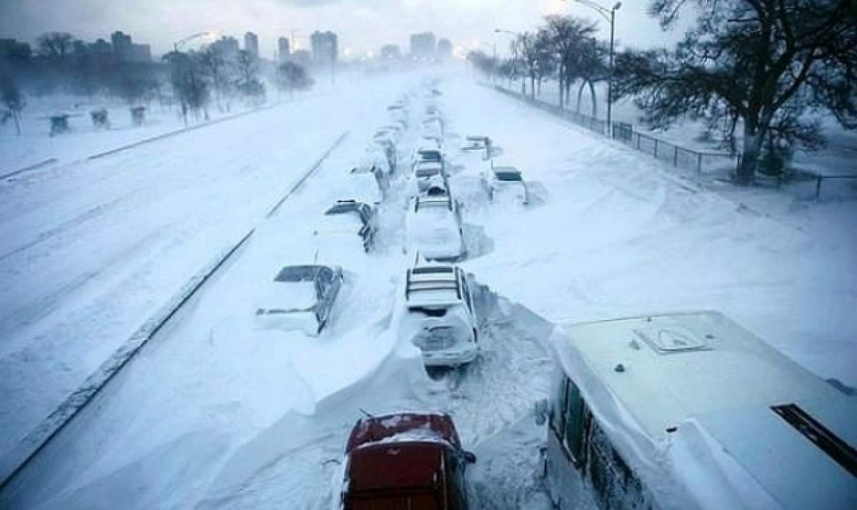 Coşmar pentru şoferi! COD PORTOCALIU de ploi abundente şi vânt puternic pe autostradă! VEZI zonele vizate