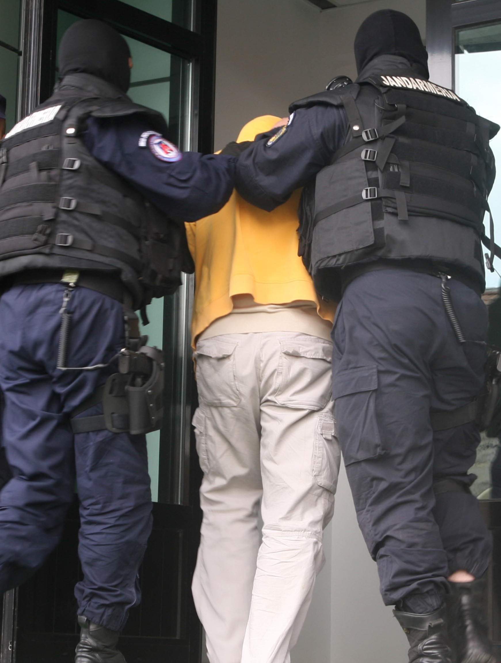 Cum îşi teroriza victimele ginerele vrăjitoarei Maria Câmpina! "Lasă că mă duc acuma peste copiii tăi"