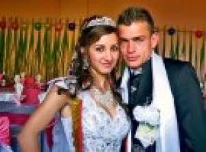 EXCLUSIV  S-a împăcat cu fosta soţie! Prinţul Dan Miuţescu va creşte copii