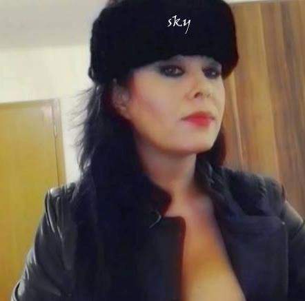 Mariana Moculescu şi-a găsit de muncă în Austria. Vezi ce face pentru 100 E pe zi!