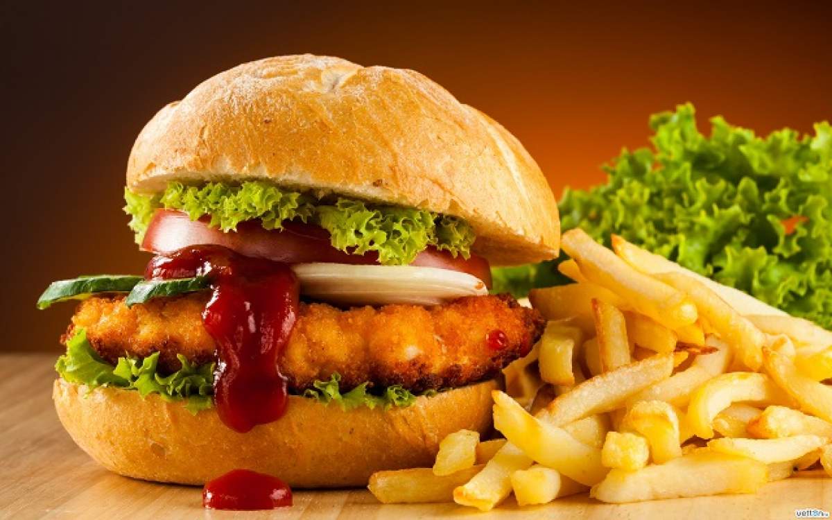 Un bărbat a dat în judecată un fast food gigant şi cere despăgubiri de 1,5 milioane de dolari! Vezi motivul şocant