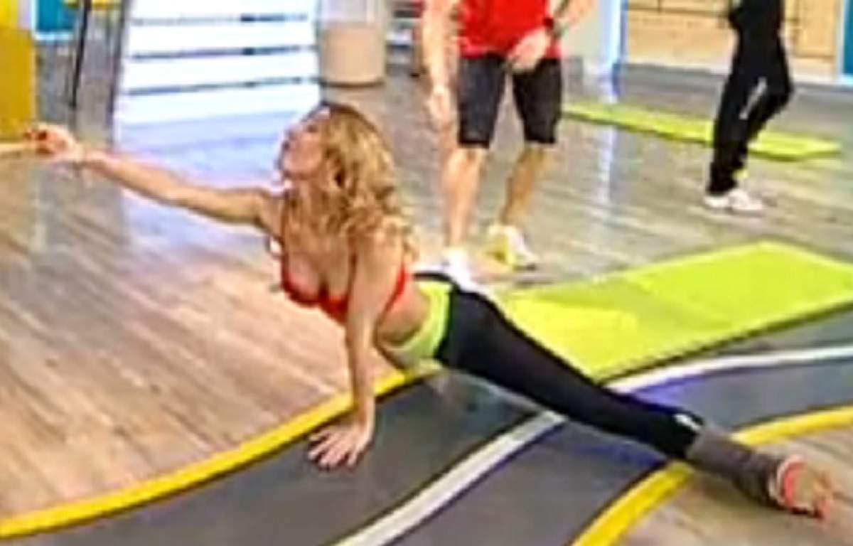 VIDEO Mamă, ce poziţii! Roxana şi Flavia au încins grav dimineaţa cu exerciţiile lor de fitness