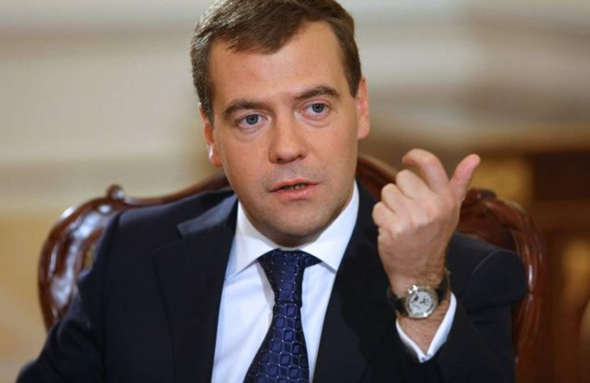 VIDEO Aşa ceva e inacceptabil! Ce a făcut premierul Dmitri Medvedev în timpul deschiderii Jocurilor Olimpice de la Soci
