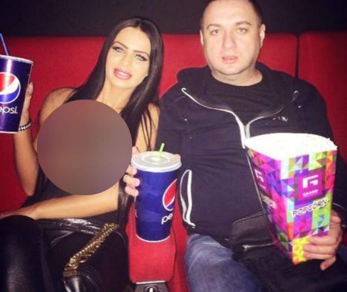 Renata s-a dus îmbrăcată aşa la film! Leo de la Strehaia era gata să bată orice bărbat care se uita între sânii ei