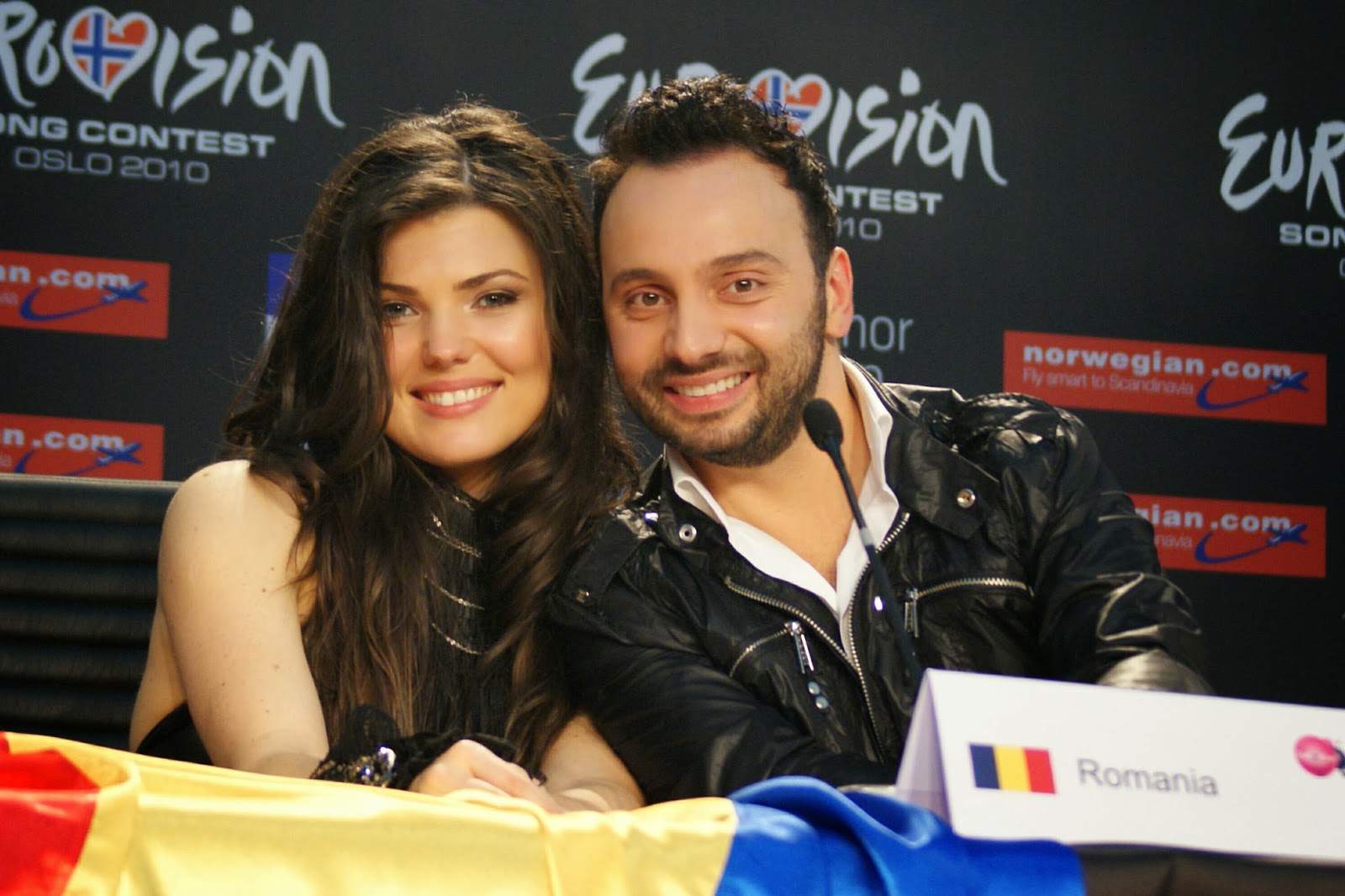 Uite cum au petrecut Paula Seling şi Ovi după ce au fost desemnaţi câştigătorii concursului Eurovison 2014!