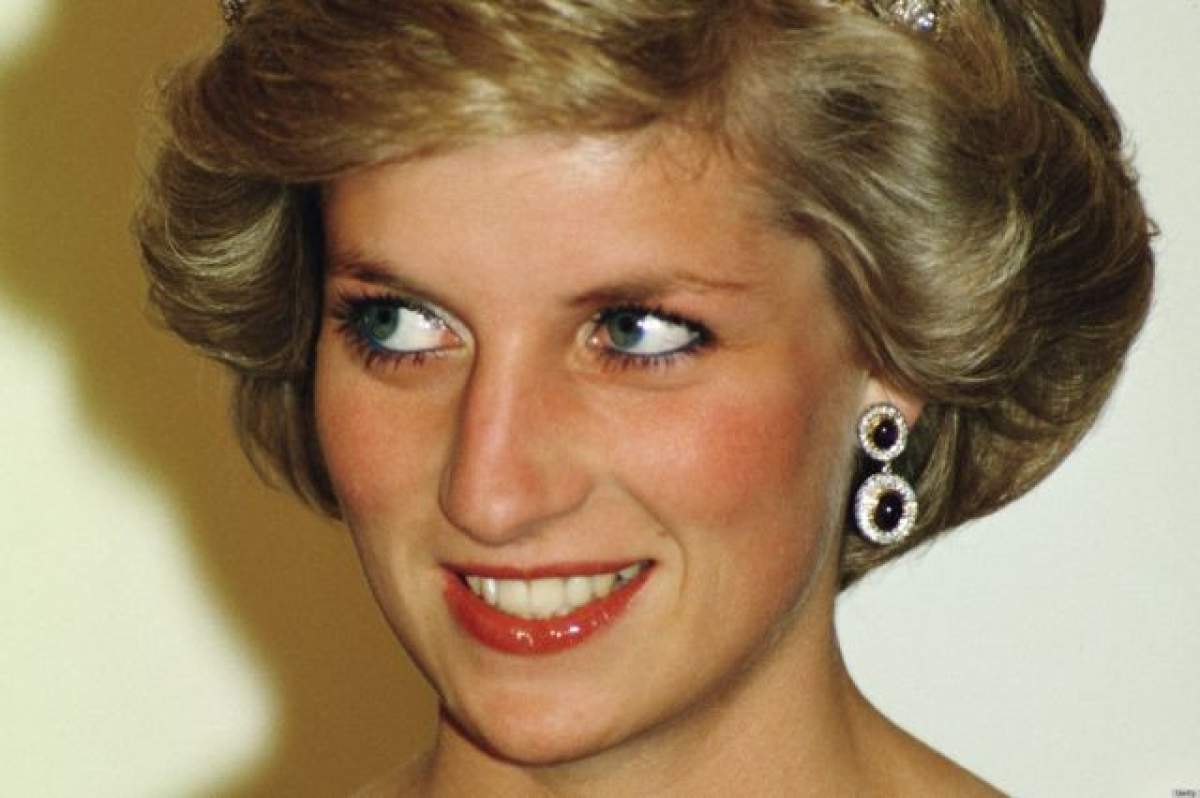 Blonda de la noi care seamănă cu Prinţesa Diana! Vezi ce vedetă ar fi demnă de o poziţie la Casa Regală