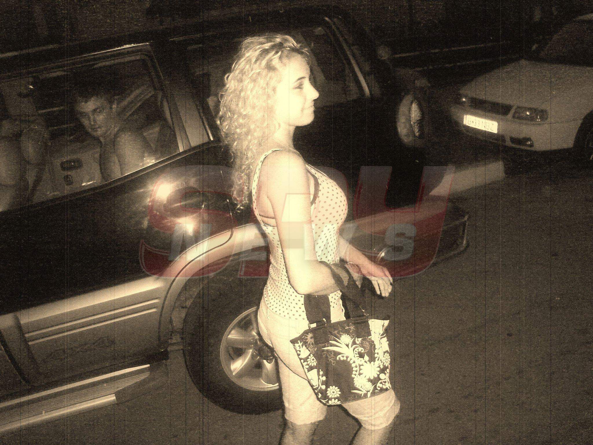 I s-a împlinit cel mai mare vis, dar se vrea măritată! Politista care a pozat sexy s-a făcut fată de casă!