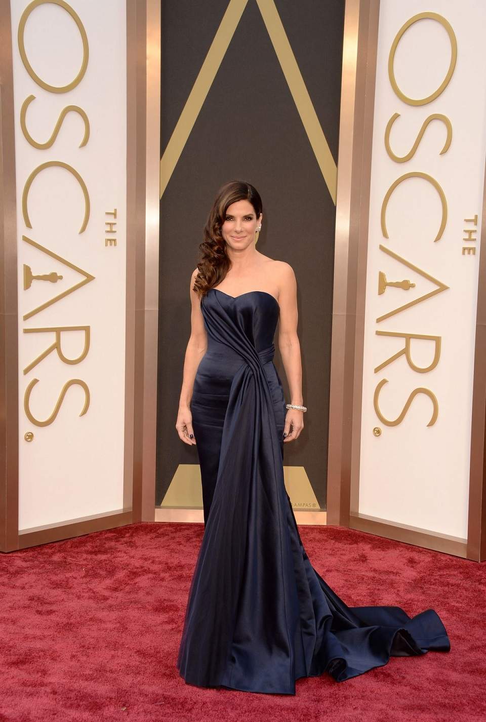 Ținute spectaculoase pe covorul roșu! Vezi ce vedete au impresionat la Premiile Oscar 2014