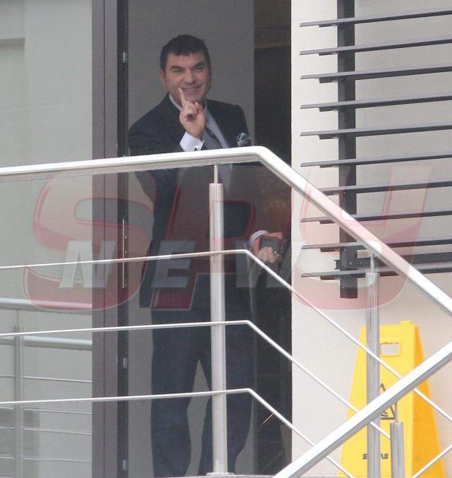 Ce a făcut Cristi Borcea cu o zi înainte de condamnare! S-a relaxat la Spa şi a făcut glume cu angajaţii