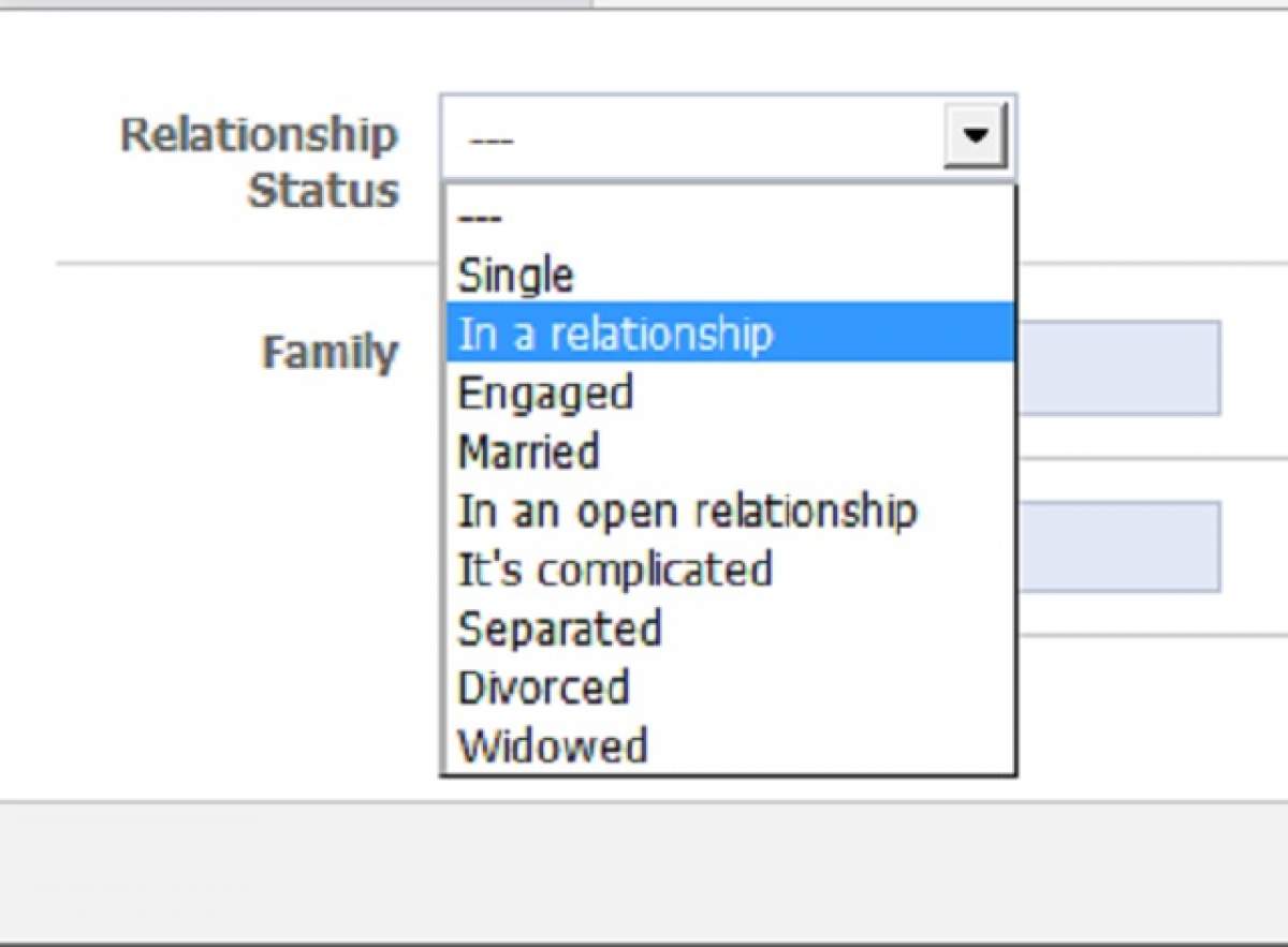 Absolut incredibil! Ce se întâmplă când scrii pe Facebook că eşti "într-o relaţie!"