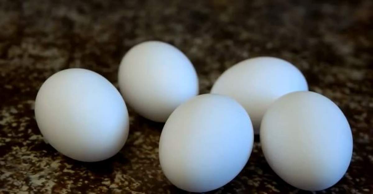 VIDEO GENIAL Cum să faci omletă fără să spargi ouăle. E sănătoasă şi o să vrei să o încerci şi tu acasă