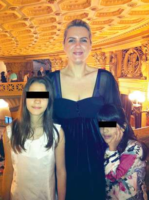 Eduard Uzunov îi dă replică fostei sale soţii: " Sunt la zi cu pensia alimentară"