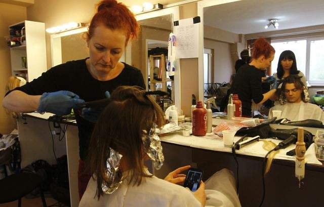 Transformare radicală! Fetelor, Alex Mațaev s-a tuns şi s-a vopsit! Vă mai place?